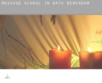 Massage school in  Batu Berendam